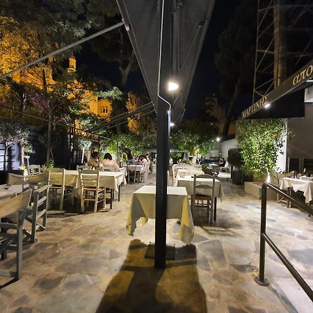 Lukas-2 B/R Luxurious Flat With Veranda Apartment เอเธนส์ ภายนอก รูปภาพ